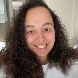 Meet your Posher, Gabriella